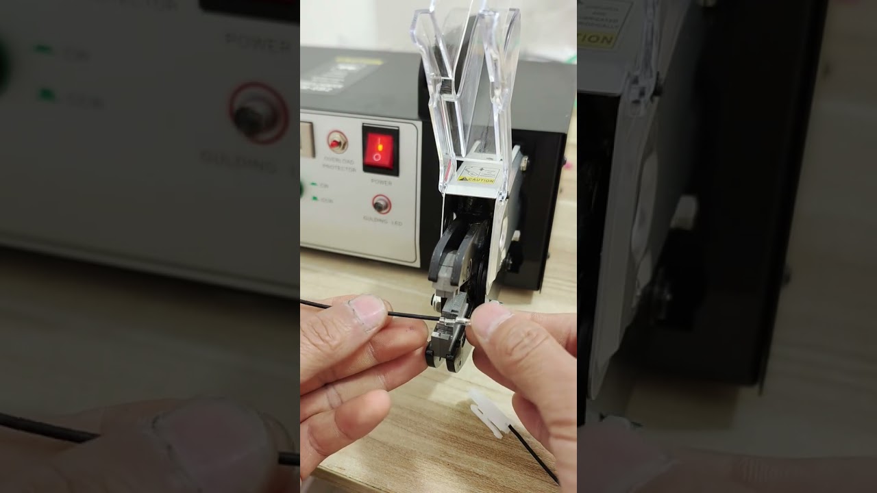 Multifunktionell elektrisk terminalkrympmaskin för kablar 0,25–16 mm²