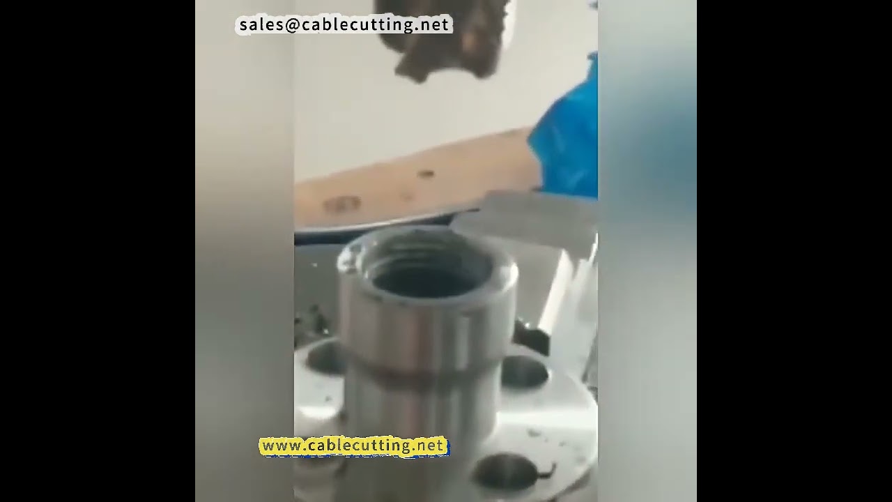 Effektiv CNC-borr- och gängmaskin för precisionstillverkning